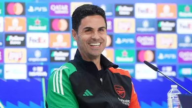 Arsenal faz proposta para tirar capit&atilde;o e aumentar limpa em surpresa da Premier League