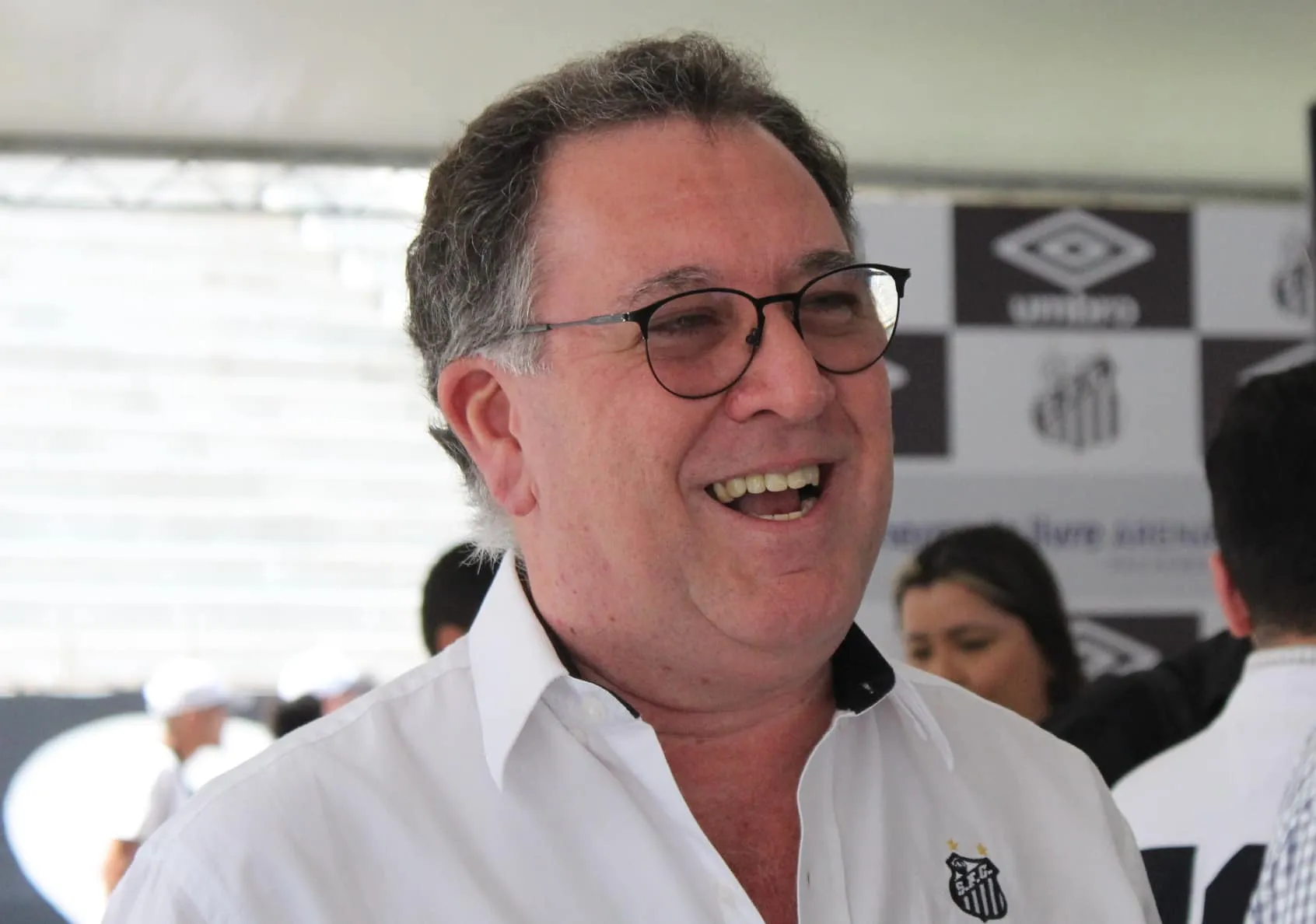 Santos prepara festa para &lsquo;descongelamento&rsquo; da camisa 10 com pe&ccedil;a comemorativa; veja foto