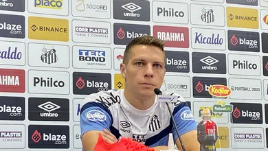 Santos: Furch n&atilde;o se cansa de assistir ao gol contra o Gr&ecirc;mio:&nbsp;&lsquo;Jogada&nbsp;rara&rsquo;