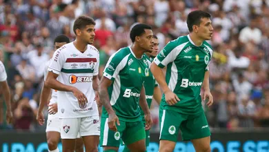 Fluminense joga mal, mas arranca empate com o Boavista e segue l&iacute;der invicto do Carioca