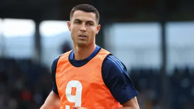 Cristiano Ronaldo volta a ironizar premia&ccedil;&atilde;o da Bola de Ouro: &lsquo;Fict&iacute;cio&rsquo;