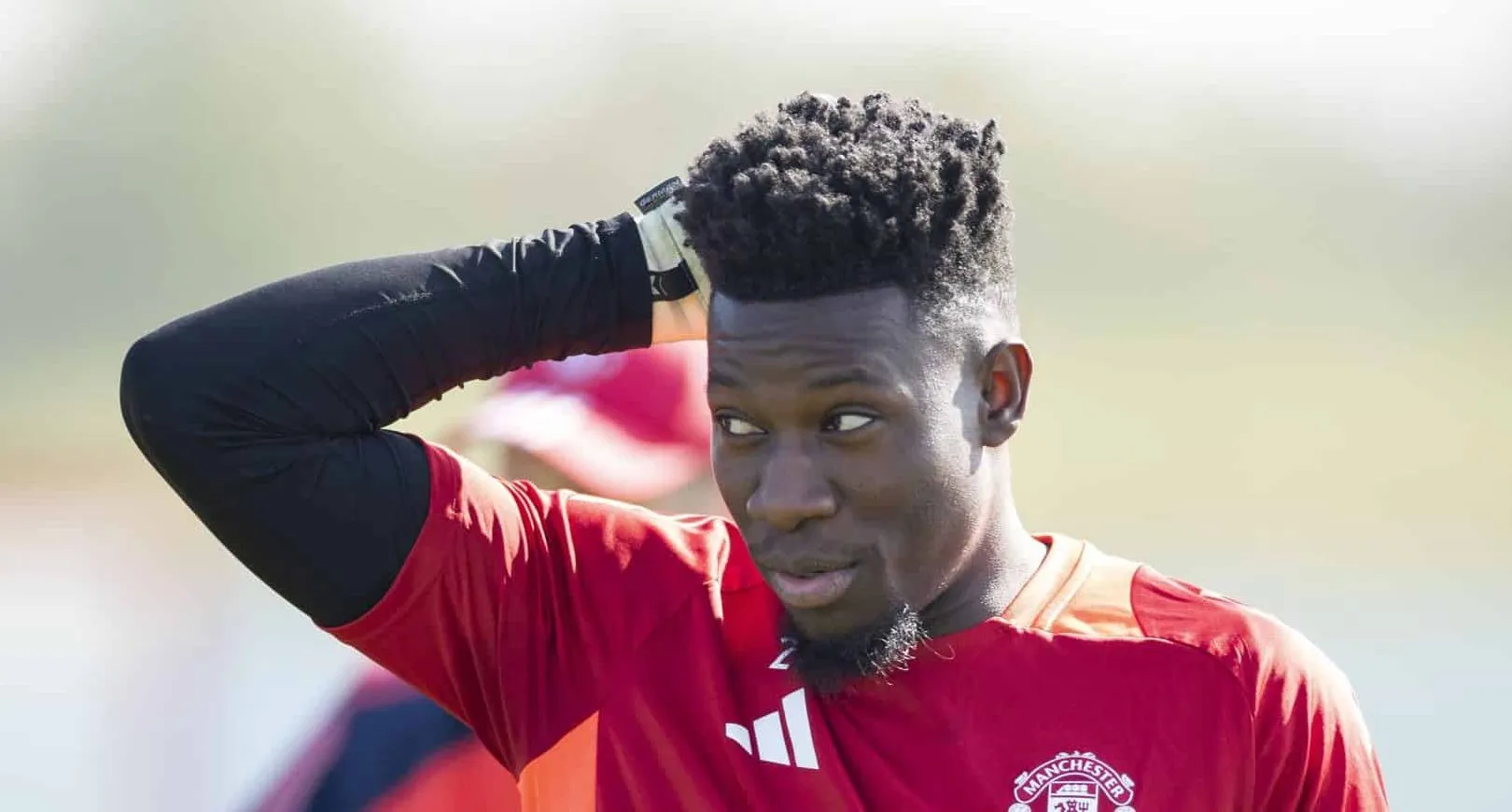 &lsquo;Pior da hist&oacute;ria do clube&rsquo;: Ex-United se irrita com coment&aacute;rio de Onana