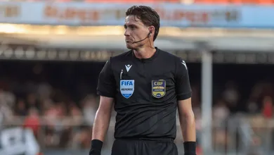 &lsquo;Tema priorit&aacute;rio&rsquo;: Como a CBF planeja profissionaliza&ccedil;&atilde;o de &aacute;rbitros do futebol brasileiro