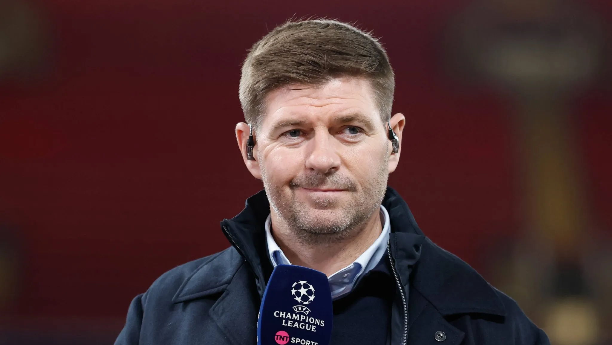 &lsquo;Tenho saudades&rsquo;: Gerrard exalta ex-Liverpool que vive grande temporada