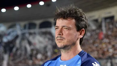 Diniz explica plano para impulsionar principal promessa do Vasco: &lsquo;Talento raro&rsquo;