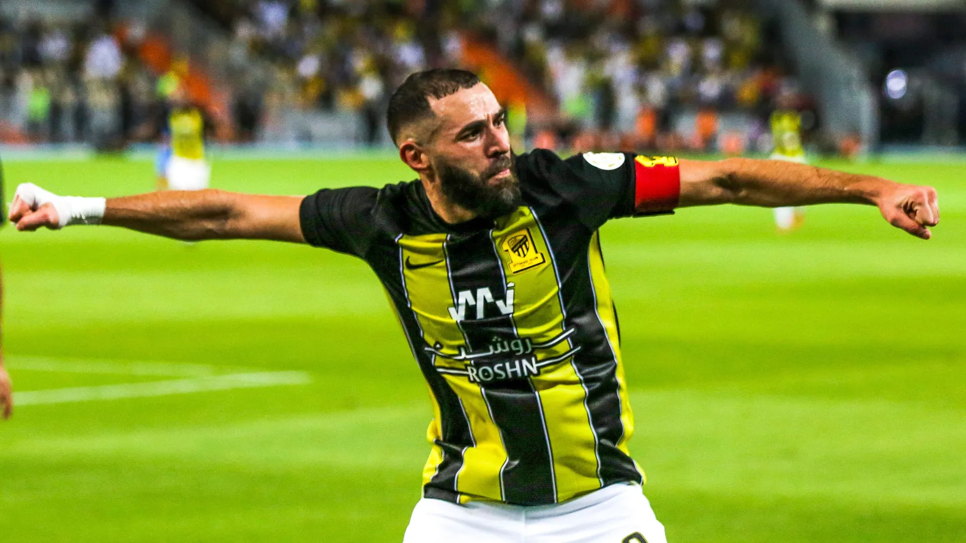Benzema &eacute; o grande nome do Al Ittihad, e depois de sofrer les&atilde;o, o franc&ecirc;s est&aacute; confirmado no Mundial de Clubes - Foto: Icon sport