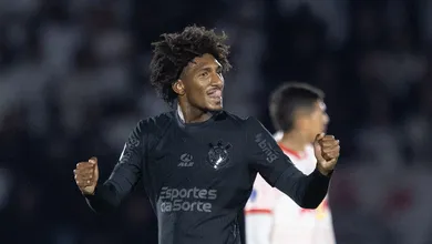 Fora da Caixinha, novidades do Corinthians definem vit&oacute;ria sobre o Bragantino na Sul-Americana