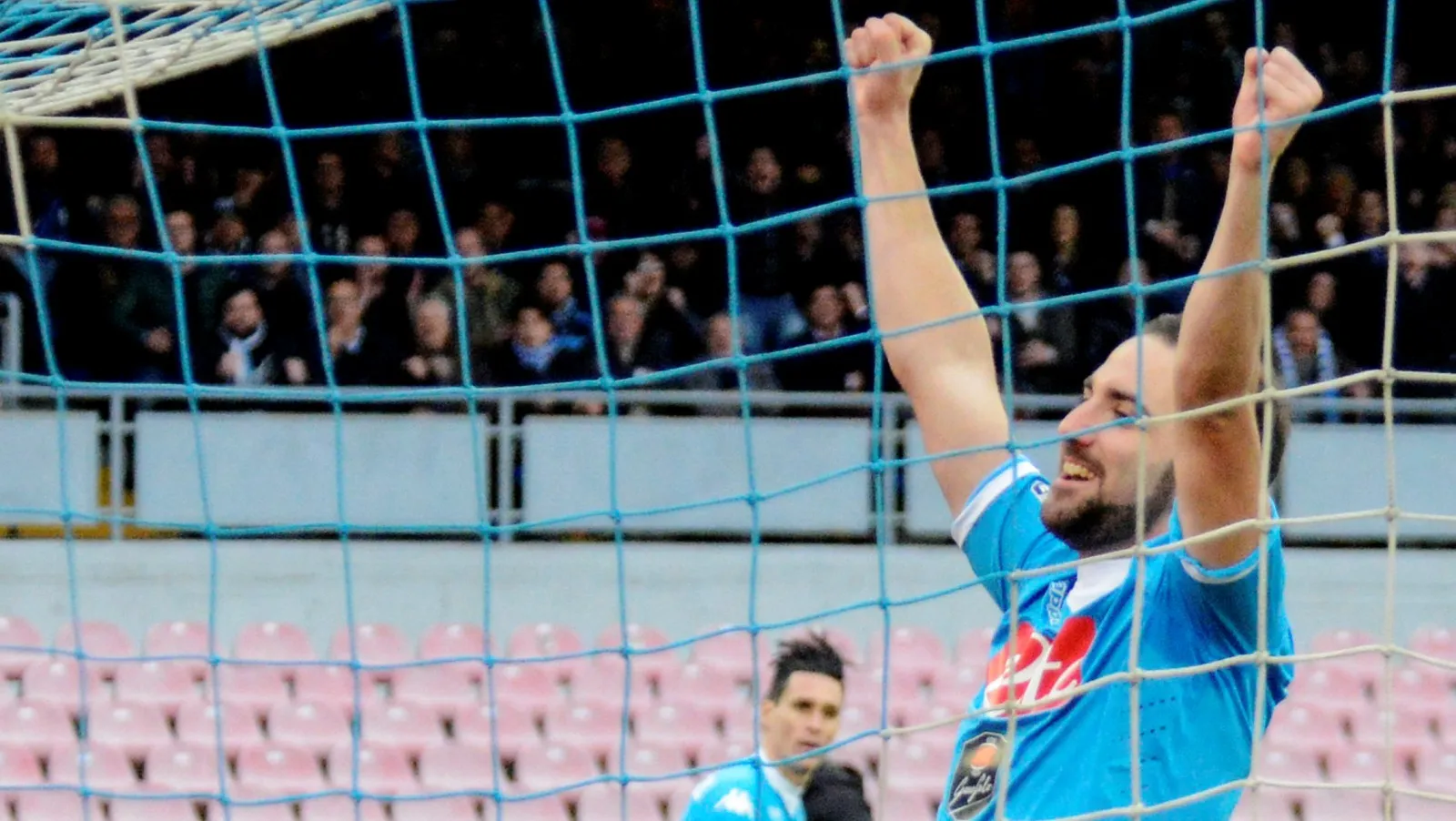 Higua&iacute;n j&aacute; igualou os artilheiros das duas &uacute;ltimas edi&ccedil;&otilde;es da Serie A e mira recorde hist&oacute;rico