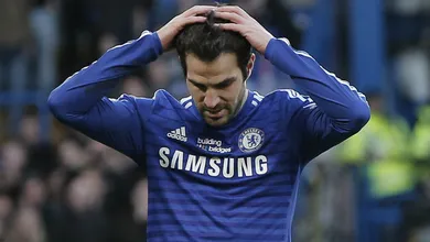 Chelsea precisa daquele F&agrave;bregas do in&iacute;cio da temporada. Onde ele est&aacute;?