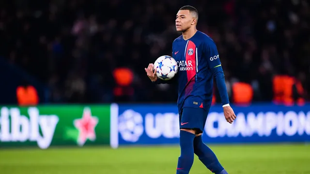 Mbapp&eacute;: &lsquo;N&atilde;o podemos nos dar ao luxo de ter tantas chances e n&atilde;o marcar&rsquo;