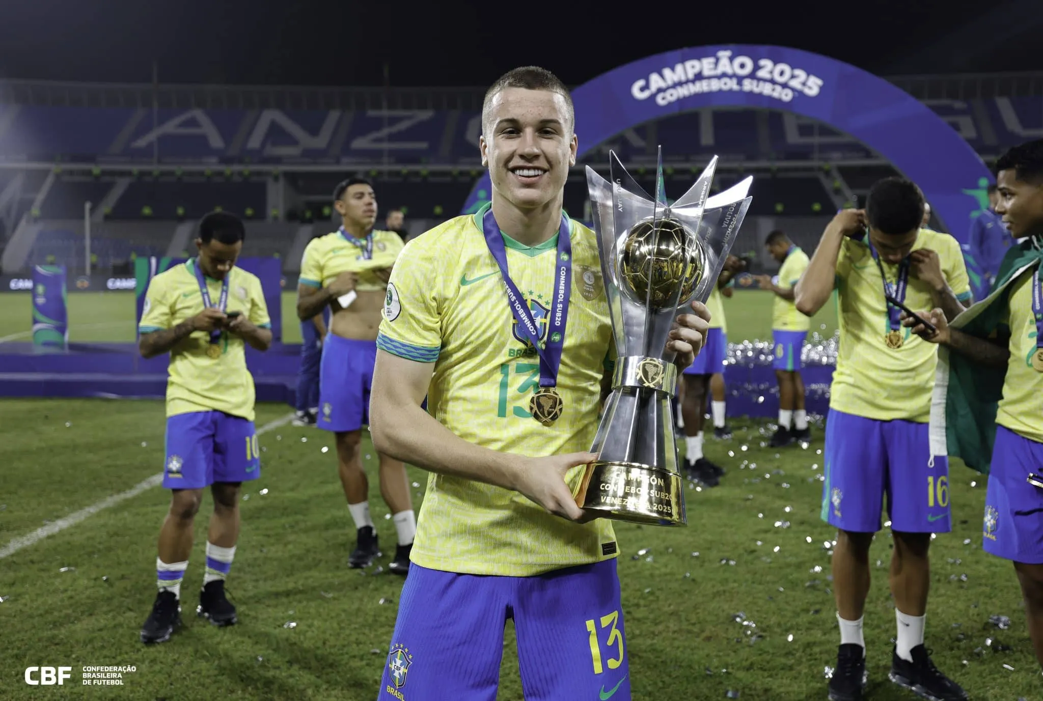 Gr&ecirc;mio tra&ccedil;a planos para promessa que provocou Argentina pela Sele&ccedil;&atilde;o sub-20