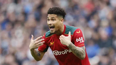 Liverpool &lsquo;realmente gosta de Jo&atilde;o Gomes&rsquo;, afirma jornalista ingl&ecirc;s