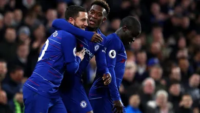 Com Hudson-Odoi titular e gola&ccedil;os, Chelsea derrota o Brighton sem problemas
