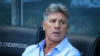 Gr&ecirc;mio perde tempo para contratar e desaprova mudan&ccedil;a da Copa do Brasil