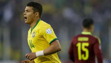 A raiva de Thiago Silva na comemora&ccedil;&atilde;o &eacute; o brio que tamb&eacute;m se pede da Sele&ccedil;&atilde;o