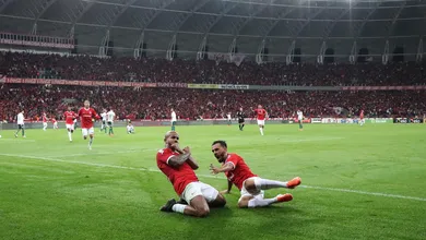 P&ecirc;naltis fizeram justi&ccedil;a ao que o Inter mostrou em campo e ao que foi prejudicado pelo apito