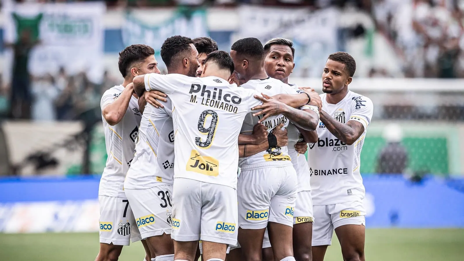 Forte contra o Z4, Santos ter&aacute; 10 dias de trabalho para entrar na briga por vaga na Sul-Americana