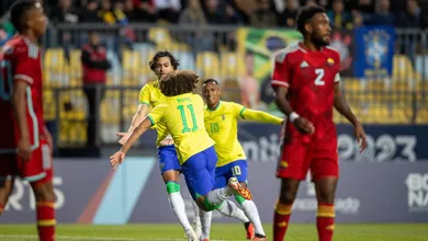 Brasil vence a Col&ocirc;mbia com gol de xod&oacute; de Luxemburgo e garante vaga na semifinal&nbsp;do&nbsp;Pan