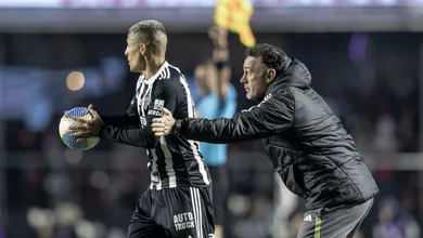 Gol de Battaglia no fim valida mudan&ccedil;a de estrat&eacute;gia do Atl&eacute;tico-MG de Milito
