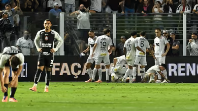 Corinthians volta ao padr&atilde;o de f&aacute;brica e mostra que &eacute; o Robin Hood do Brasileir&atilde;o