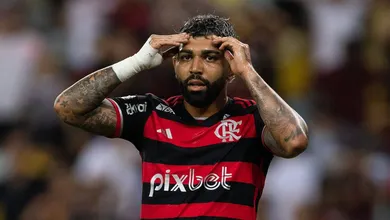 Derrota do Flamengo para o Fluminense exp&otilde;e estilo ofensivo de Filipe Lu&iacute;s