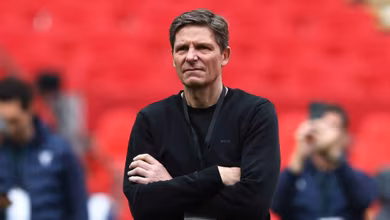 Por que t&eacute;cnico de Textor na Inglaterra proibiu jogadores de falar sobre final contra o City