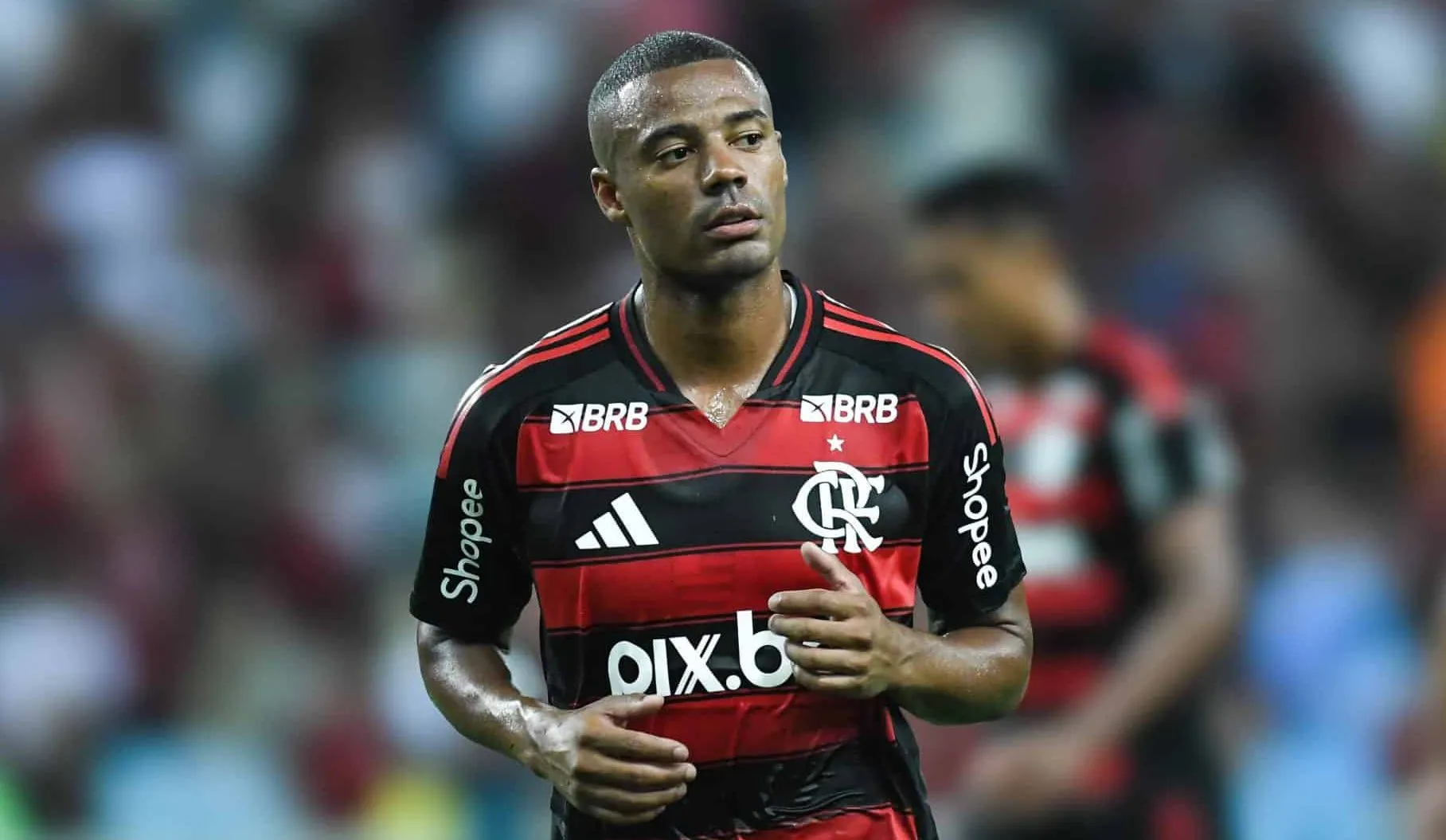 Fala pol&ecirc;mica de m&eacute;dico sobre De la Cruz exp&otilde;e bagun&ccedil;a nos bastidores do Flamengo