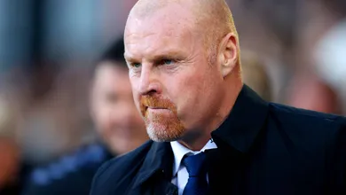10 pontos tirados n&atilde;o v&atilde;o desanimar o Everton e Sean Dyche d&aacute; receita de como fazer isso