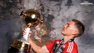 Conhe&ccedil;a o humilde Caio Garcia, que se espelha em De La Cruz para ser &iacute;dolo do Flamengo