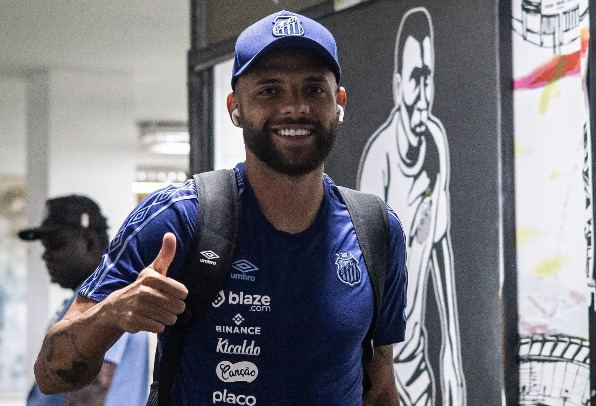 L&iacute;der e embalado, Santos visita o Amazonas em duelo de estreantes na S&eacute;rie B