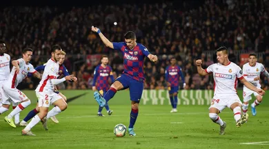 Com tr&ecirc;s gols de Messi e um calcanhar absurdo de Su&aacute;rez, o Barcelona exibiu seu melhor