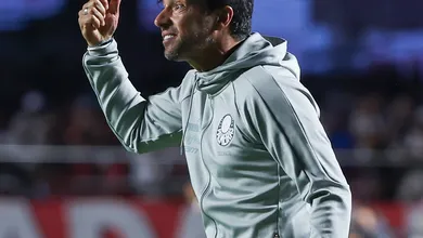 Para al&eacute;m da confus&atilde;o, &uacute;ltimo Palmeiras x S&atilde;o Paulo enterrou ideias e pautou Abel