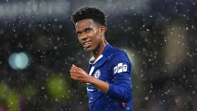 Ajax faz de tudo para garantir goleada do Chelsea e Est&ecirc;v&atilde;o quebra recorde na Champions