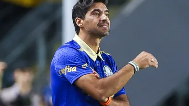 Calma indica que Abel percebeu o problema do Palmeiras. O  ponto &eacute;: d&aacute; pra resolver?