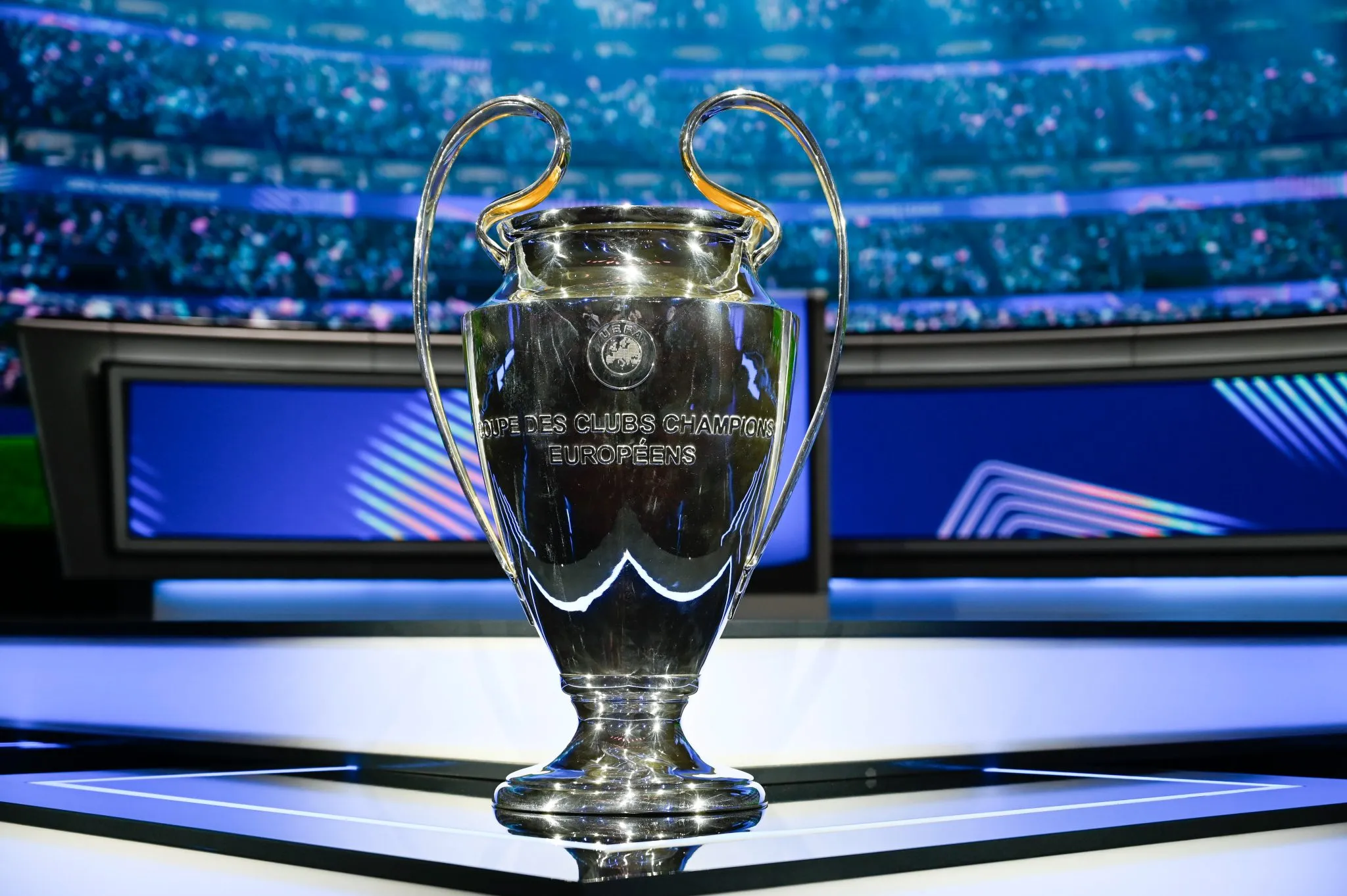 Ta&ccedil;a Champions League (Foto: Icon Sport)