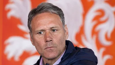 Van Basten: &ldquo;Eu estava convencido que duraria para sempre. Dizia que me aposentaria aos 38 anos&rdquo;