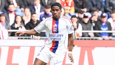 Jovem craque da Fran&ccedil;a ofusca Endrick gar&ccedil;om e Lyon leva virada para aumentar &lsquo;crise&rsquo;