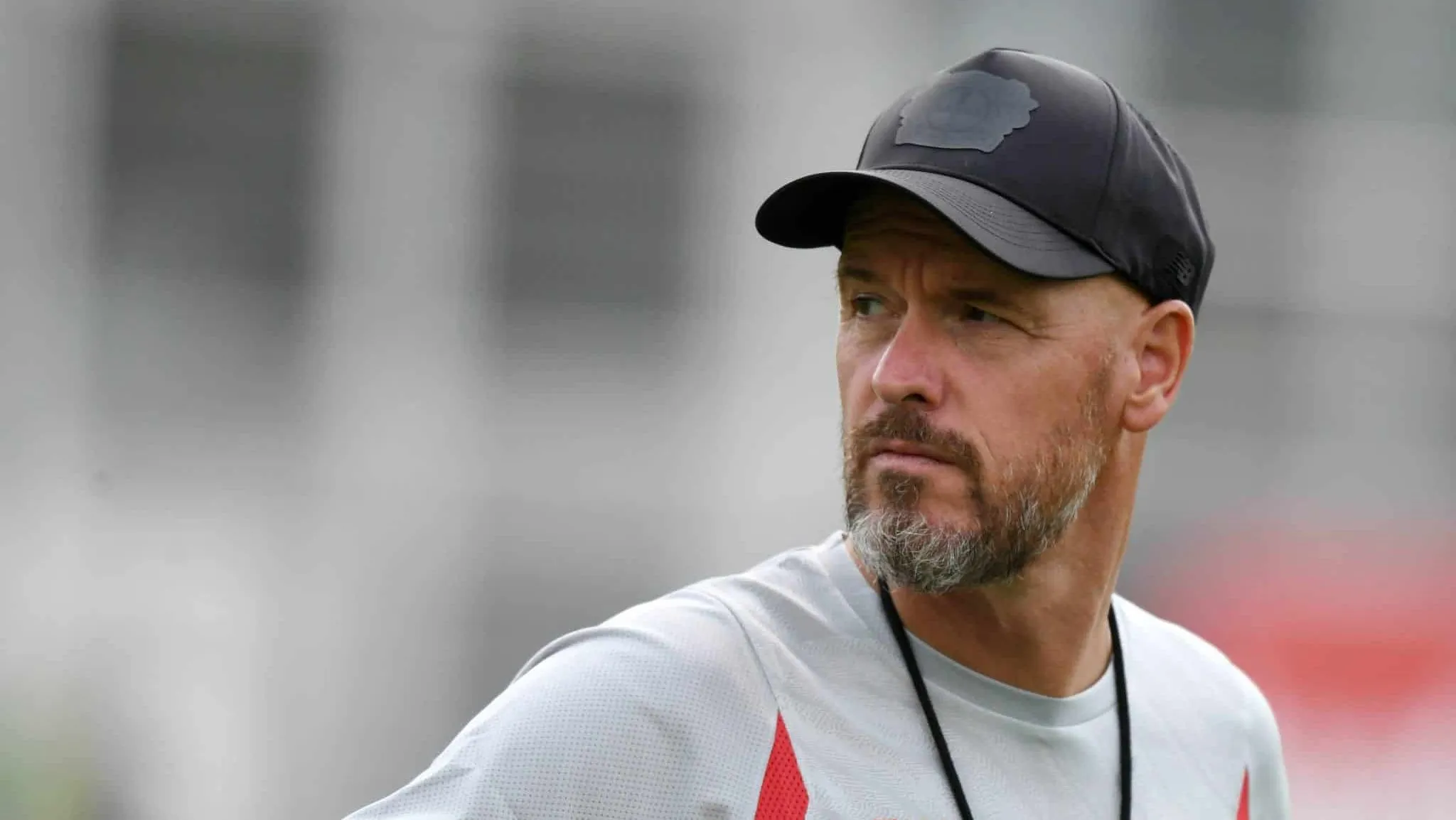 Jogadores do Leverkusen explicam diferen&ccedil;as e falam sobre transi&ccedil;&atilde;o de Xabi para Ten Hag