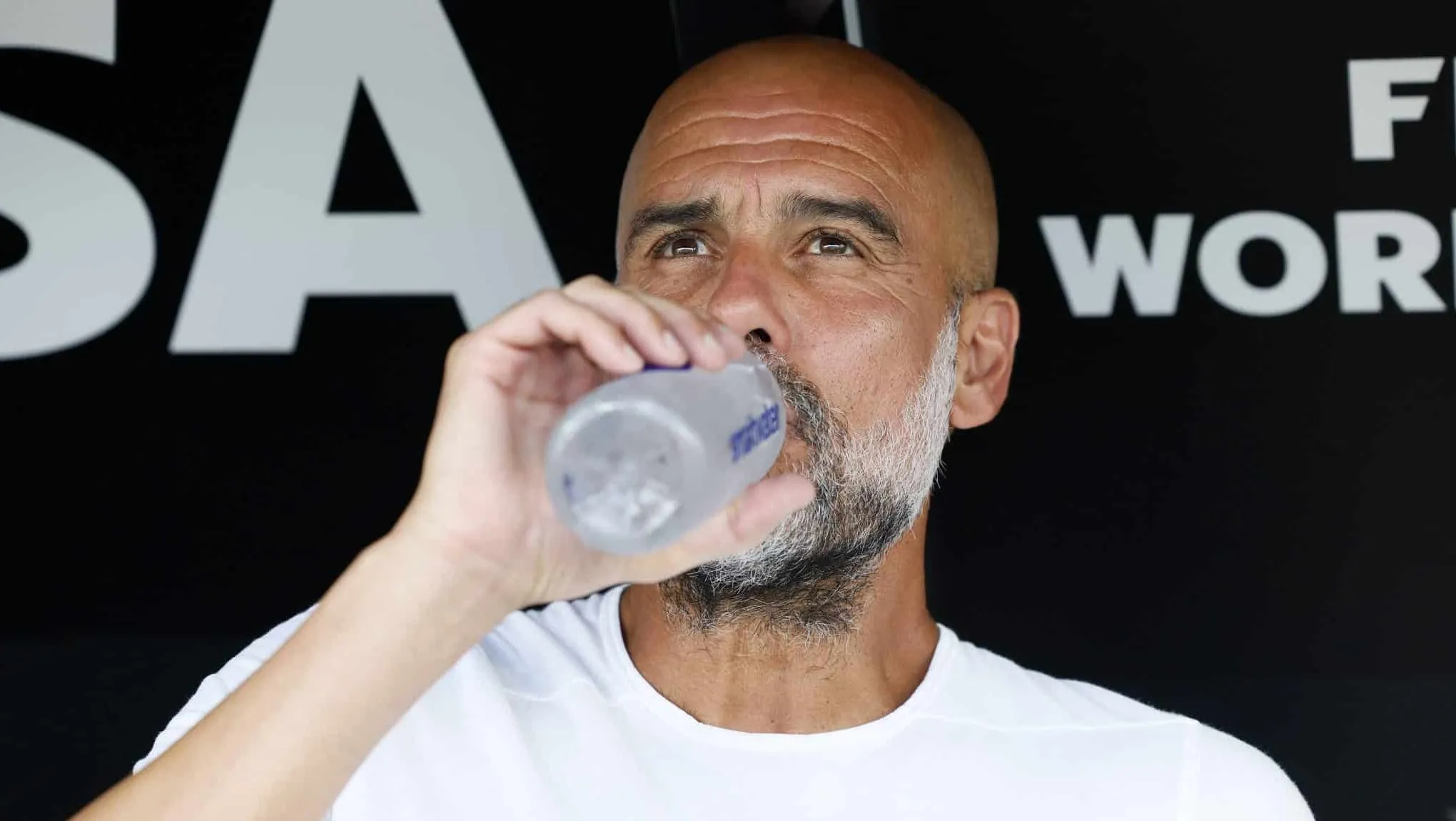Guardiola: &lsquo;H&aacute; muito tempo n&atilde;o t&iacute;nhamos uma atua&ccedil;&atilde;o como a de hoje&rsquo;