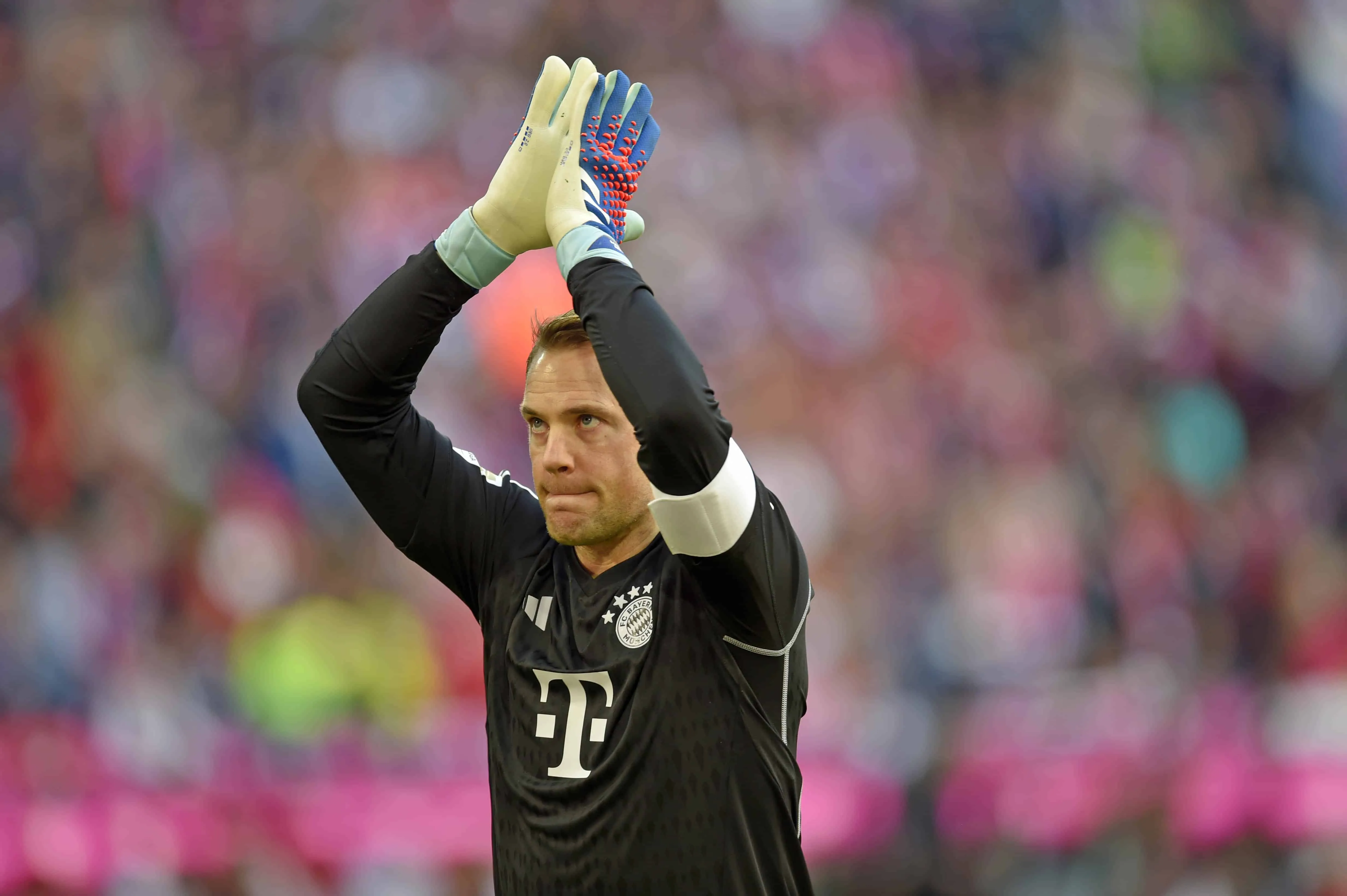 Neuer tem na ponta da l&iacute;ngua quem deve ser o goleiro da Alemanha e, spoiler, n&atilde;o &eacute; ele mesmo
