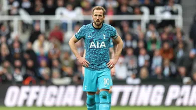 Jogadores do Tottenham v&atilde;o reembolsar os torcedores presentes nos 6&times;1 em St. James&rsquo; Park