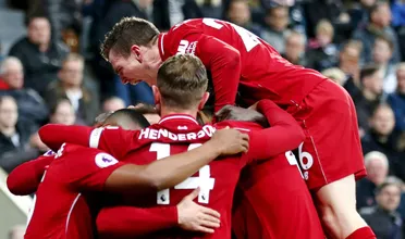 O drama se tornou &eacute;pico no final: Liverpool vence na garra e segue sonhando com a ta&ccedil;a
