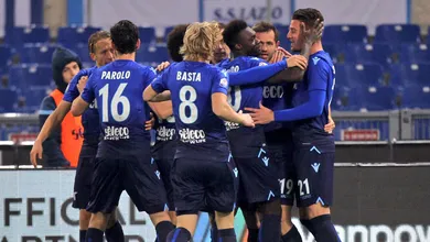 Lazio vence Fiorentina na Copa da It&aacute;lia e Inzaghi alerta: &ldquo;Estamos vivos nas tr&ecirc;s frentes&rdquo;