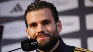 &lsquo;Sonhei a semana toda&rsquo;: Nacho n&atilde;o escondeu a emo&ccedil;&atilde;o ao levantar o 1&ordm; t&iacute;tulo como capit&atilde;o do Real Madrid