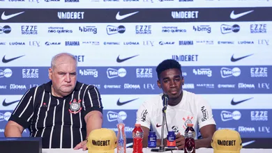 Tr&eacute;plica de Rub&atilde;o &eacute; o retrato da guerra declarada entre mandachuvas do Corinthians