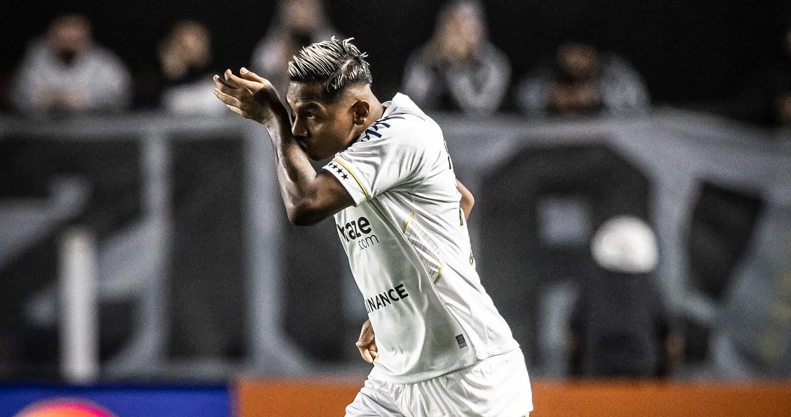 Santos: Sem Soteldo, suspenso contra o Palmeiras, chegou a hora de Morelos ser titular?