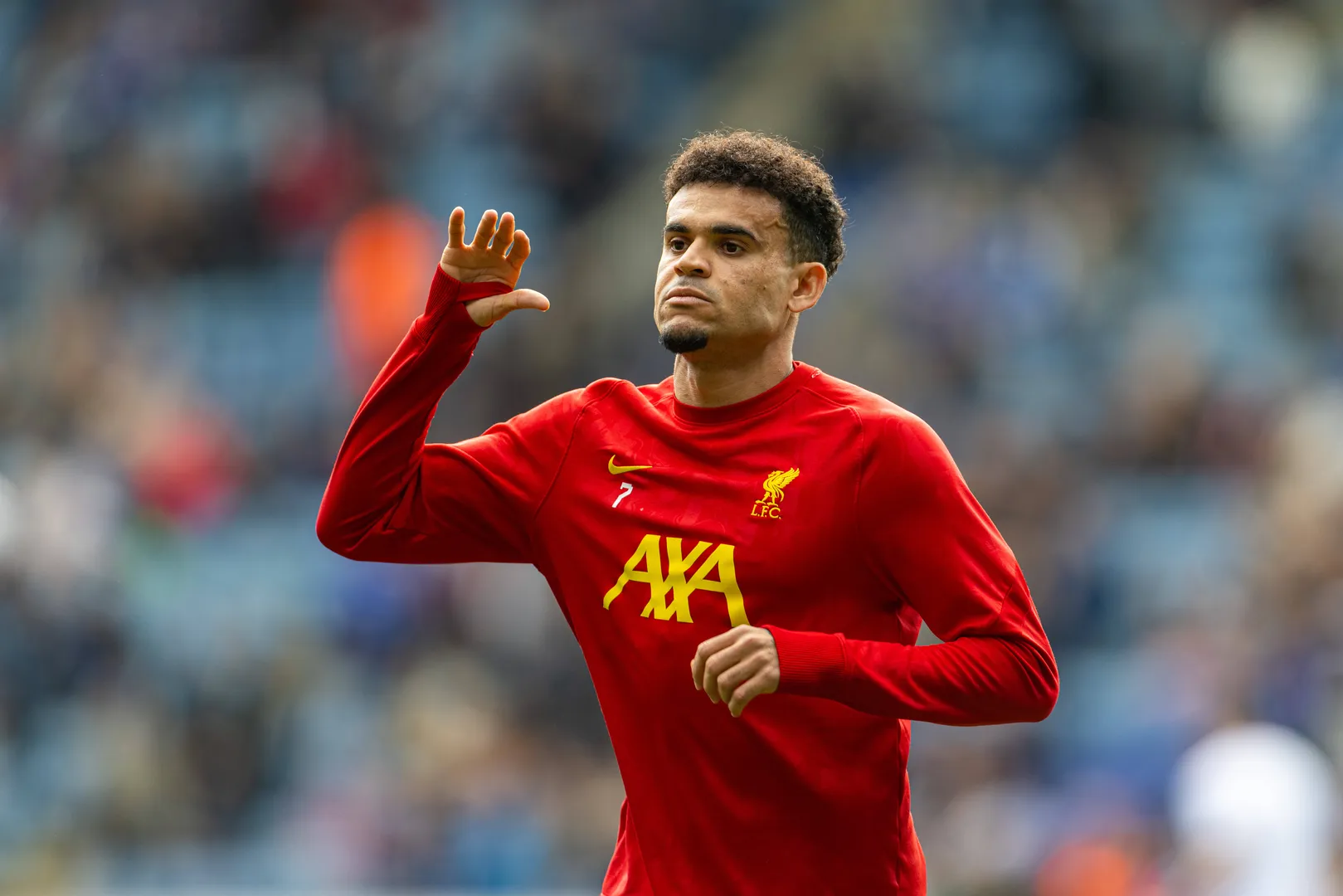Luis D&iacute;az antes de jogo do Liverpool