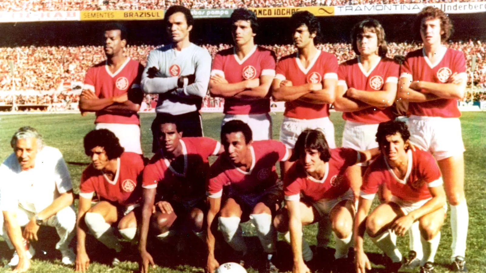 H&aacute; 40 anos, Inter conquistava seu 1&ordm; Brasileiro e revolucionava o jeito de pensar o jogo no pa&iacute;s
