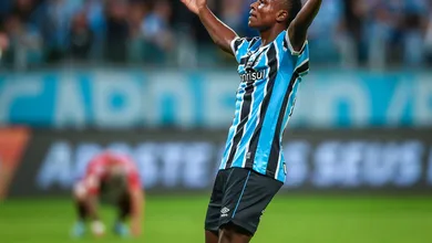 O Gr&ecirc;mio est&aacute; feliz e satisfeito com a ponte entre sua base e o profissional