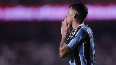 Primeiro tempo ap&aacute;tico custou ao Gr&ecirc;mio chance de se recuperar no Brasileir&atilde;o